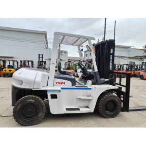 Efficient 7 Tons FD70-2 TCM Second Hand Forklift Comfortable Driving
