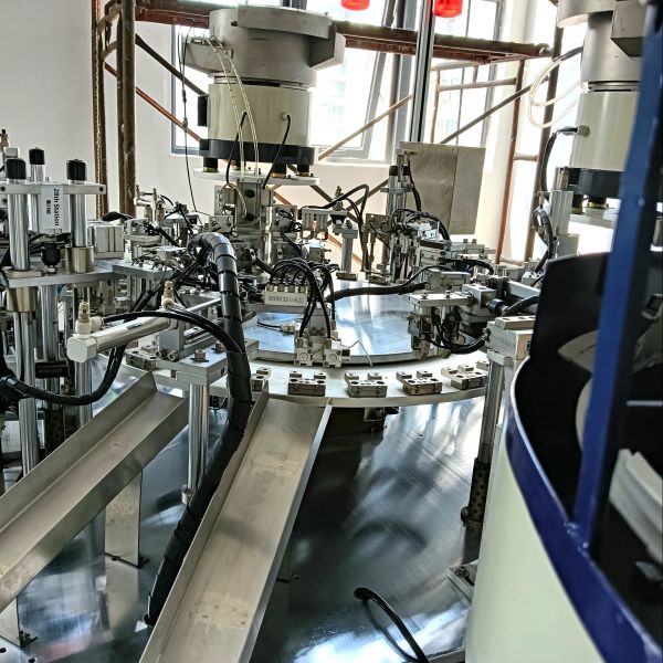 Non-standard Automated Trigger Blood Collection Needle Assembly Machine With