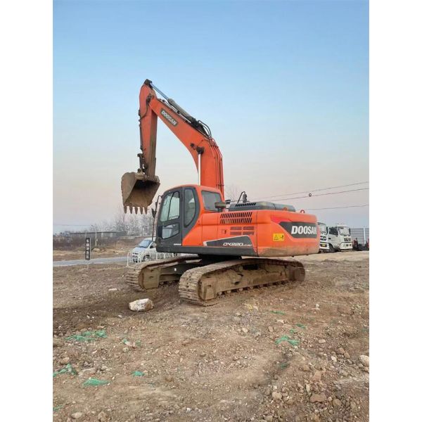 ORIGINAL Hydraulic Cylinder 2017 Year Model Doosan Used DX220 Excavator in Shanghai