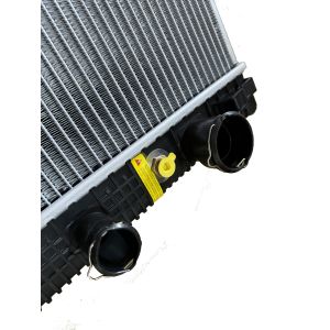 2045002803 Aluminum Radiator Water Tank for Mercedes-Benz C200 W204 W212 2000