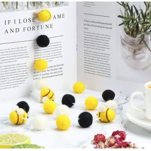2.5cm Bees 6.56ft Felt Pom Pom Garlands With 2cm Balls