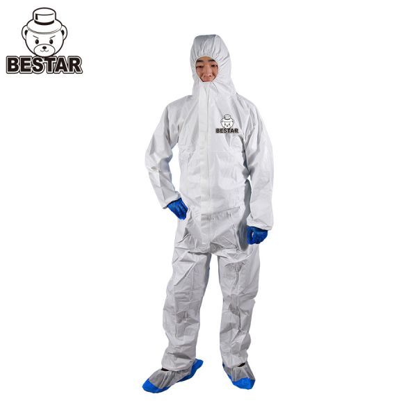 Buy Waterproof Single Use Disposable Medical Coveralls For Virus Protection at wholesale prices