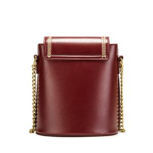 Red Shoulder Bags