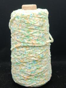 China 5.3Nm Polyester Chenille Yarn Coloured Yarn Heat Set Pile Fashion on sale