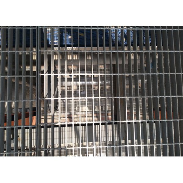 Grating Steel A100 Industrial Steel Grating G303/34/100 , 30mm*100mm Pitch