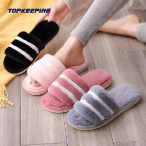 CE Certificated Custom PVC Outsole Furry Slides Slippers