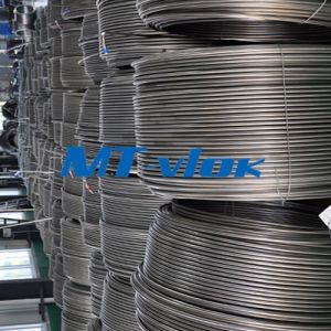 ASTM B704 UNS N08825 Oilfield Coil Tubing Welded Inhibitor Supply Line With PVDF