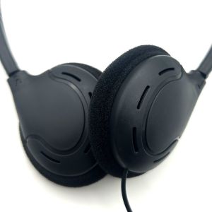 Wired Headphones with Headband Style and Noise Cancelling Function Multi-color