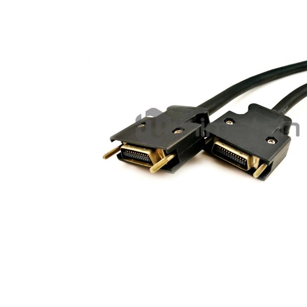 Buy High Flex SCSI MDR 26pin to MDR 26pin Camera Link Cable with Screw Locking for Dynamic Application Millions Cycles at wholesale prices