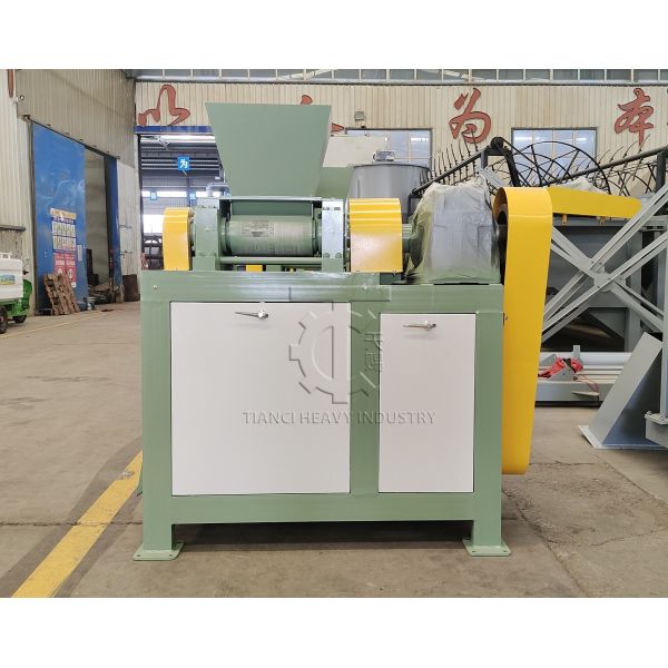 Buy Metal Powder Granulation Ammonium Sulfate Double Roll Extrusion Granulator at wholesale prices