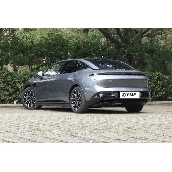 Zeekr 007 Electric Car Powered by Lithium Iron Phosphate Battery and 220kW Max. Power