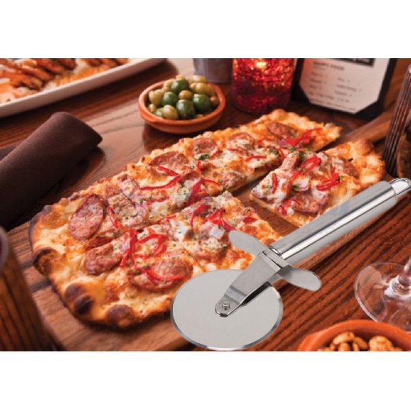 Custom SS304 Stainless Steel Kitchen Tools Pizza Cutter With PP Wooden Handle