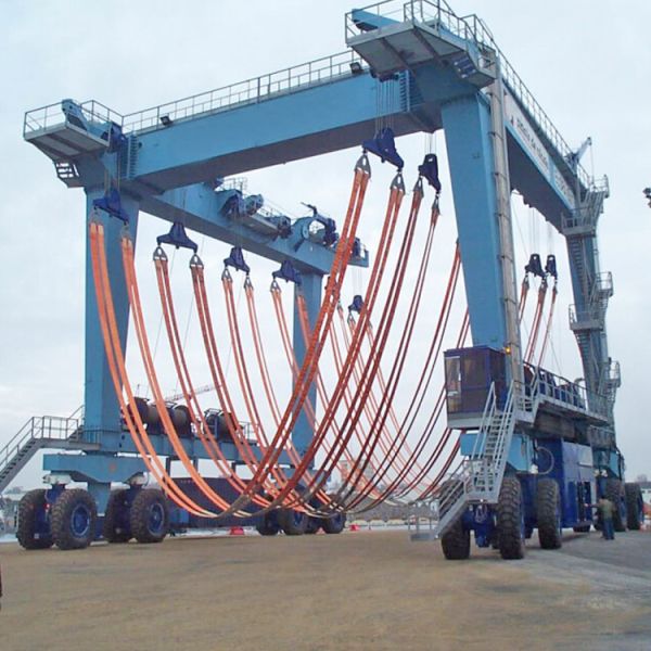 Buy Mobile Marine Boat Lift Crane A7 - A8 50Hz at wholesale prices