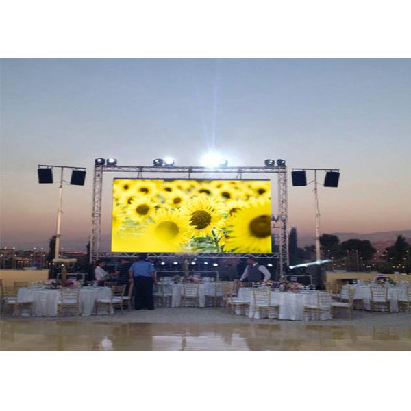 Buy SMD1921 Pantalla Led Commercial Advertising Display Screen P3.91 500x1000mm at wholesale prices
