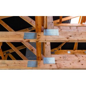 Galvanized Pronged Truss Mending Plate with Nail Teeth and Steel Mounting