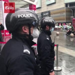 Unaware And Contactless Rapid Screening Smart Helmet