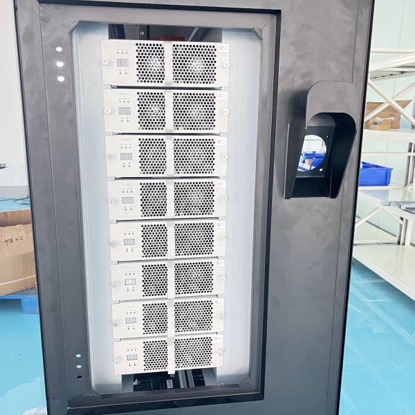 Commercial Floor Mounted 40KW EV Charger CCS2 For Electric Car