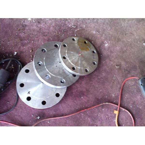 Buy ASTM A105N blind flange at wholesale prices