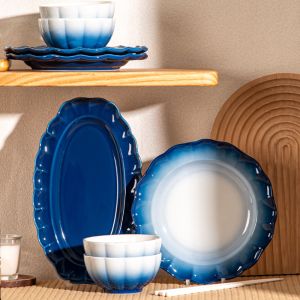 Flower Shape Ceramic Dinnerware Collection For Sustainable Restaurant Dining