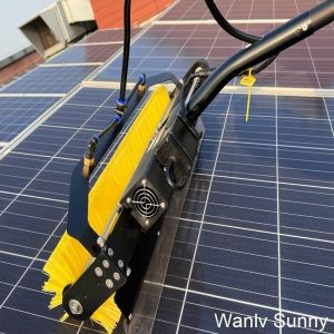 Max Unfold Size 3.5m Portable Solar Panel Cleaning Machine with Rolling Washing