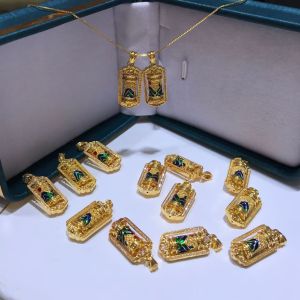 Timeless 18K AU750 genuine gold jewelry crafted with precision and care suitable