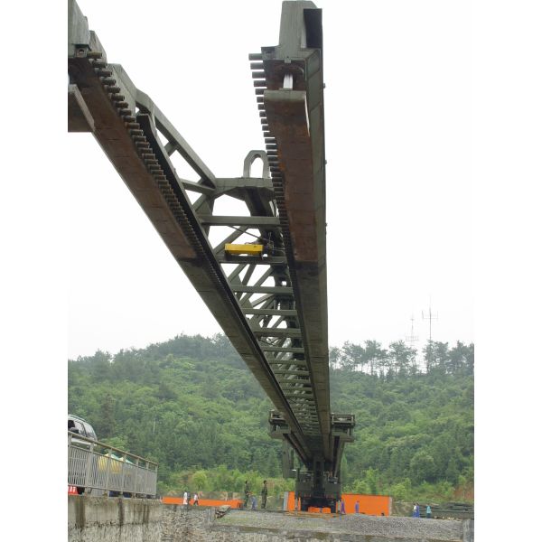 Buy 17m Span Mechanized Fast Bridges Erection Maximum Longitudinal Gradient 10% at wholesale prices