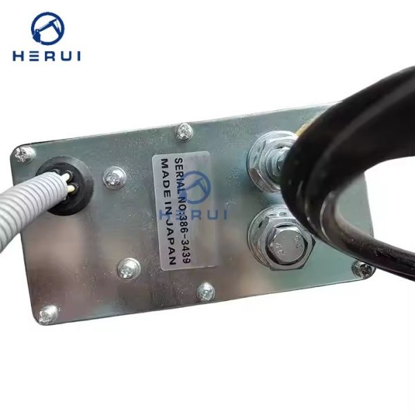 Throttle Motor 386-3439 With Plug 7-pins for CAT Excavator 320D2