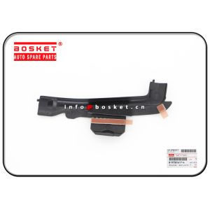 NKR 8-97581617-4 8975816174 Isuzu Body Parts Outside Mirror Bracket Molding
