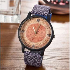 Dropshipping Eco Friendly Wooden Watches Lightweight With Customized Logo