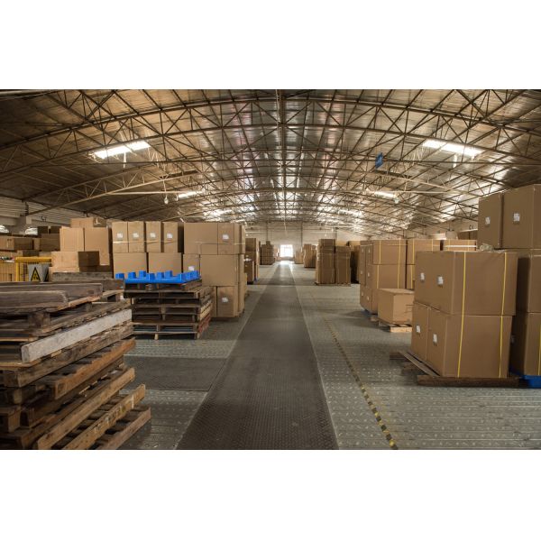 Executive Ergonomic Office Chair with Traditional Design Style and BIFMA Certificate