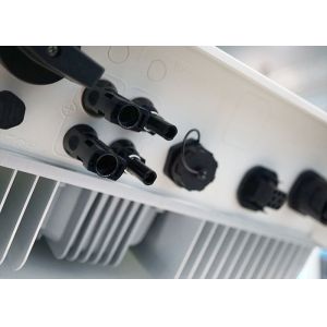 6kw Single Phase Solar Wind Inverter High Reliability Fanlesscooling Concept