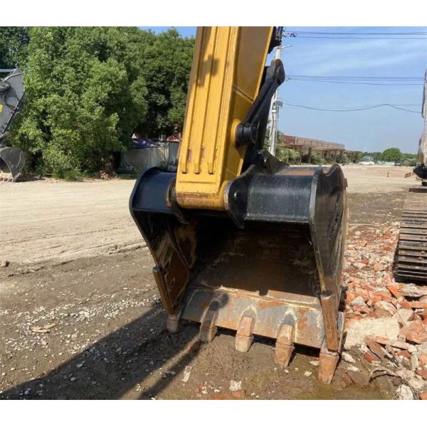 5.7M Boom Length Big Excavator Second Hand Excavator SY365