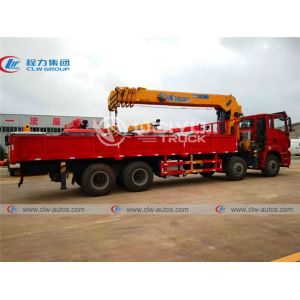 Shacman 8x4 12Wheeler Truck Mounted Telescopic Crane With XCMG