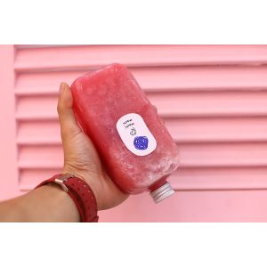 Square and Round Bubble Tea Jugs for Customer Requirements