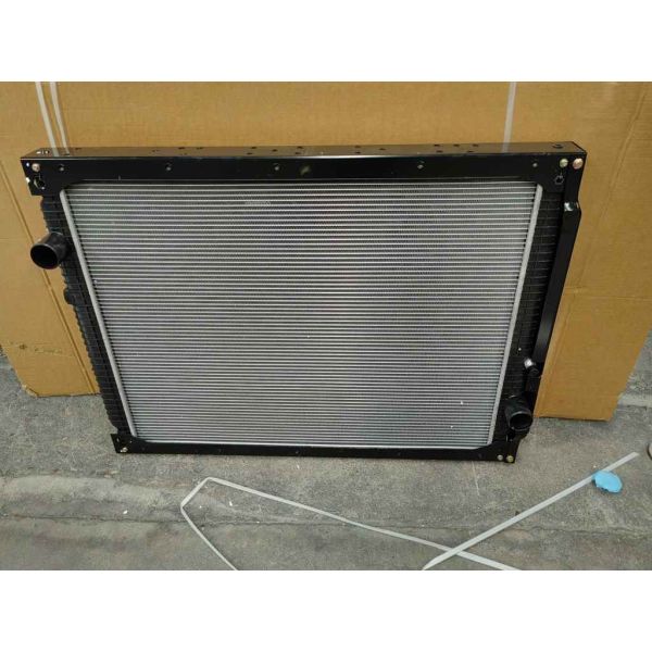 WG9918530001 Radiator HOWO Truck Parts Cabin Parts