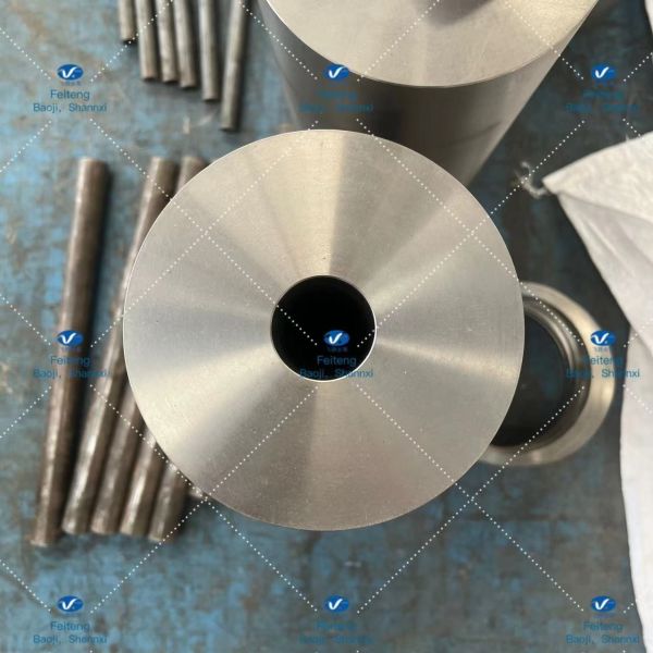 Buy Vacuum Sputtering Titanium Tube Targets TA10 φ145*38 29KG at wholesale prices