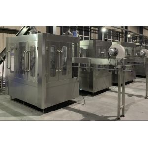 Lower Power 2KW Mini Scale Carbonated Drink Filling Machine With SIEMENS PLC
