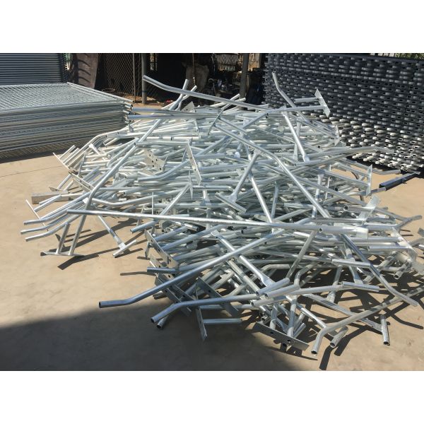 Temporary Fence base made for Australia market UV 770 UV 531 finished HDPE powder temp fence base