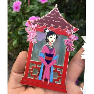 Zinc Alloy Gold Plating Translucent pin badge with satained glass