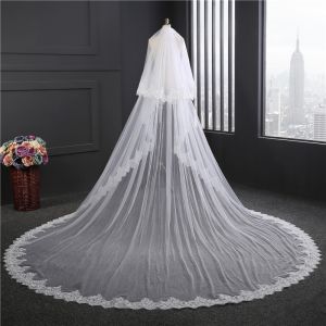Unique Customized 3.5m*3m Wholesale Long Cathedral Appliqued Lace Two Layers