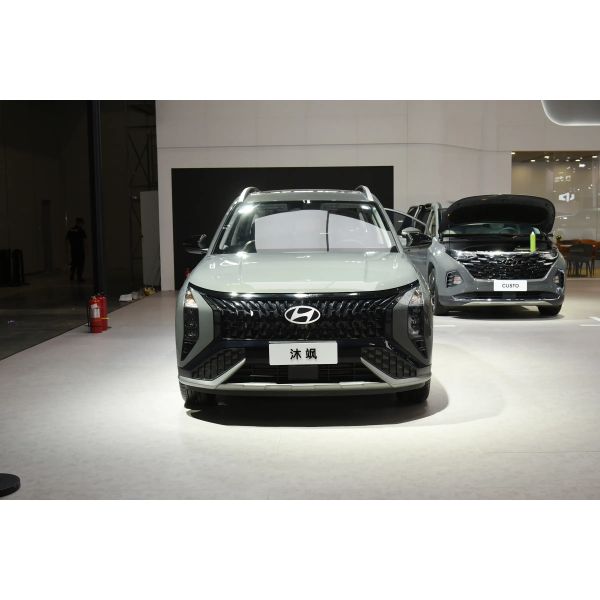 Medium and Large Cars 2023 2024 Hyundai Mufasa ix35 1.4T 2.0L Compact Crossover SUV