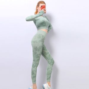 OEM Fabric Seamless Yoga Sets Antibacterial Ribbed Activewear Set