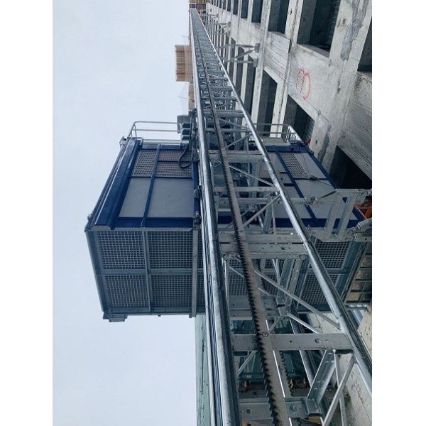 Bevel Gearbox Motor Construction Hoist Elevator , CE Buck Hoist Elevator