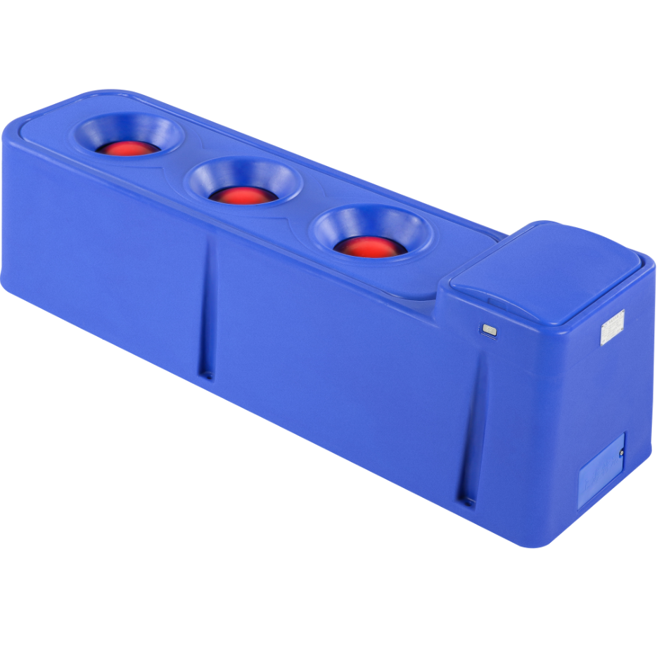 Livestock Use LLDPE To Heat Insulated Drinking Trough, Built In Temperature Control 5-40℃