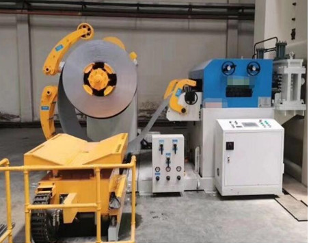 Buy 380V Automatic Aluminum Sheet Leveling Machine Used For Processing Operations at wholesale prices