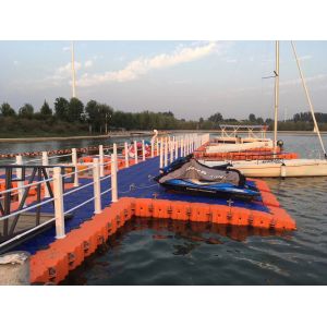 Easy Install Chemical Corrosion Resistant PE Pontoons Boast Excellent Stability