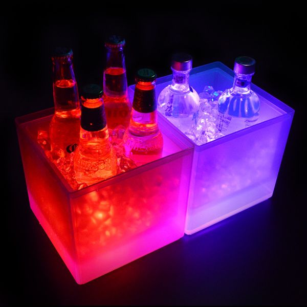 Modern Square LED Ice Bucket , Double Layer Light Up Champagne Bucket Transparent