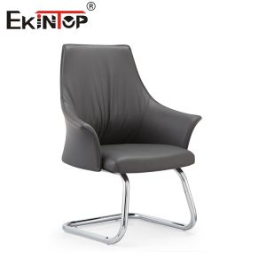 Multifunctional Mechanism Leather Office Chair With Silent Pu Wheel