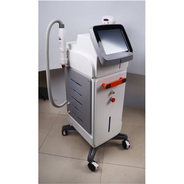 2 in 1 CE 808 Diode Laser Hair Removal Picosecond Q Switched / Nd Yag 755 Nm