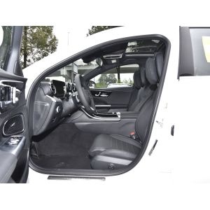 2025 Facelift Mercedes-Benz C-Class C200L 1.5T 170HP L4 AMG Line 4-Door 5-Seat